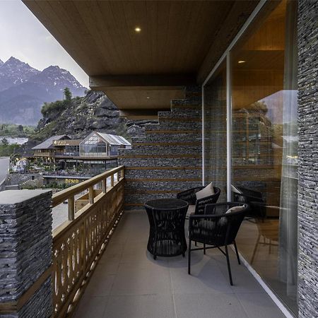 Palchan Hotel & Spa - A Member Of Radisson Individuals Retreats Manāli Εξωτερικό φωτογραφία