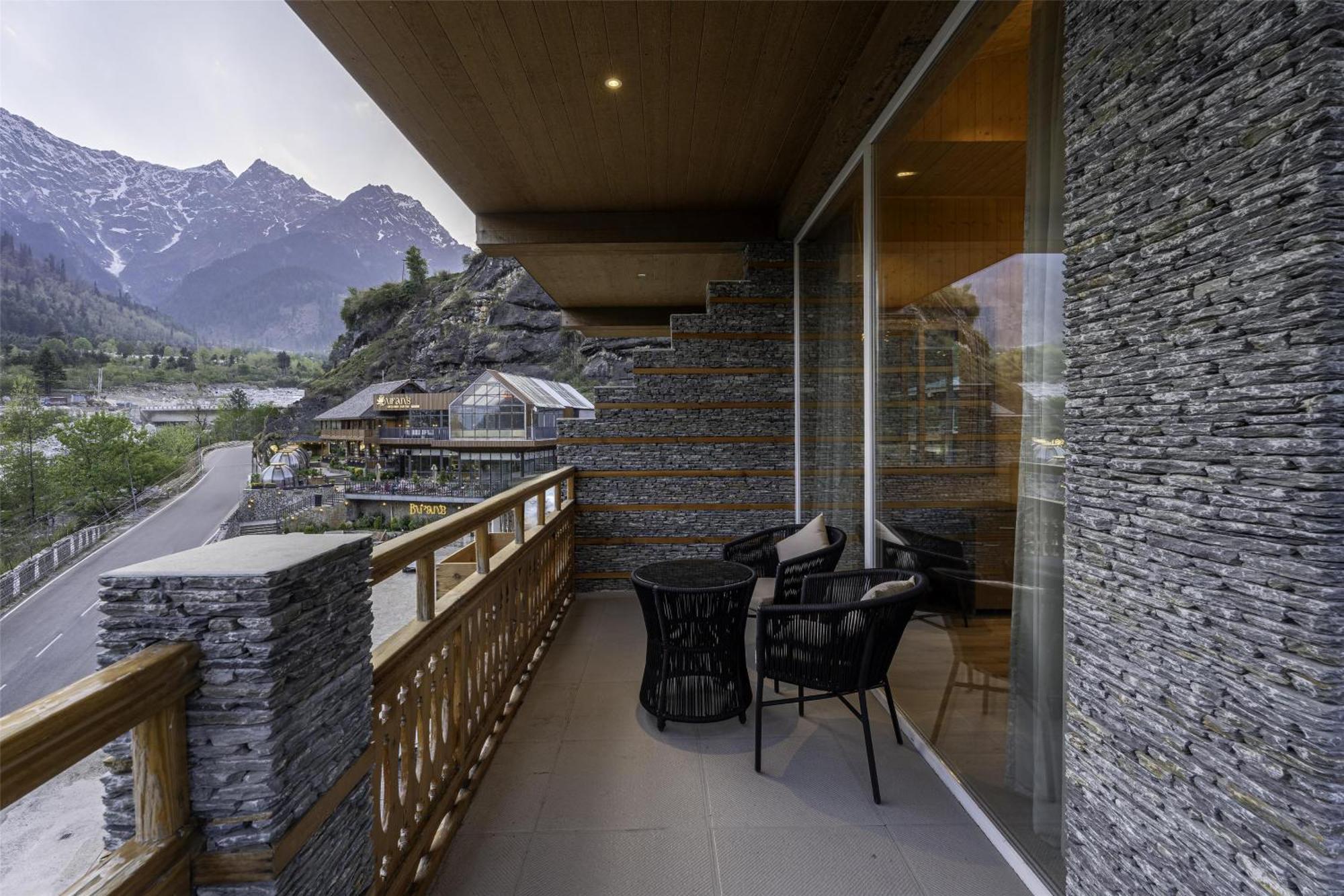 Palchan Hotel & Spa - A Member Of Radisson Individuals Retreats Manāli Εξωτερικό φωτογραφία
