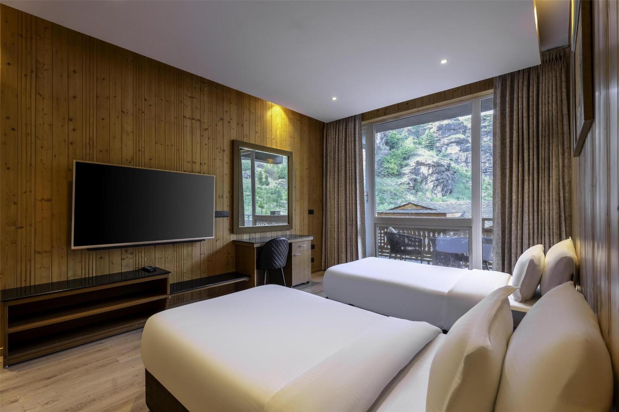 Palchan Hotel & Spa - A Member Of Radisson Individuals Retreats Manāli Εξωτερικό φωτογραφία